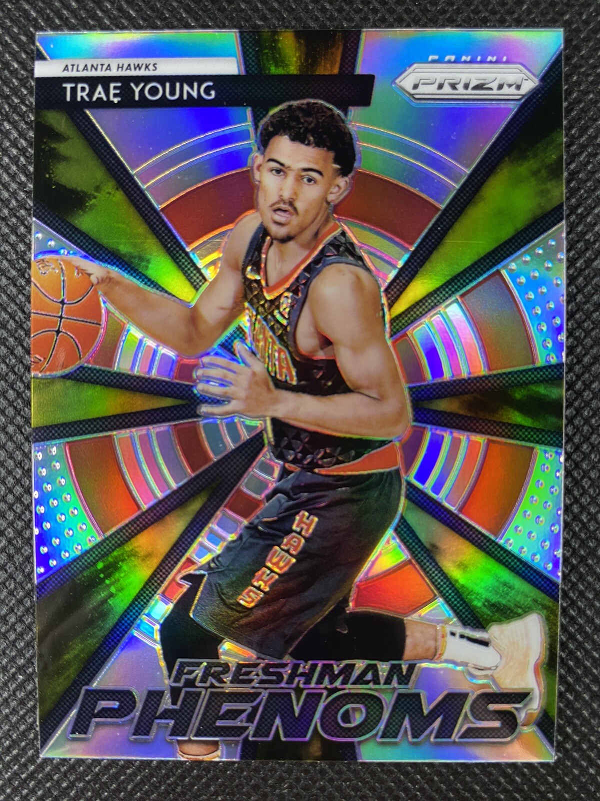 2018-19 Panini Prizm Trae Young Silver Freshman Phenoms Rookie #21 Atlanta Hawks