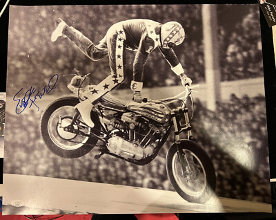 Autographed Evel Knievel Signed 16x20 Photo Daredevil PSA/DNA COA