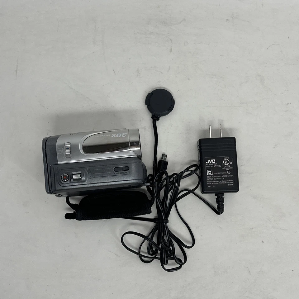 JVC GR-DA30U Digital Video Camera 30x Zoom Sliding Monitor W Charger WORKS - Image 4 of 4