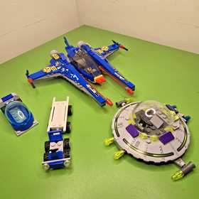 LEGO Alien Conquest: Earth Defense HQ (7066) Complete W/Minifigures, Inst. & Box