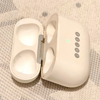 Apple AirPods (3rd generation)