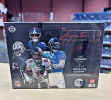 2025 Topps Signature Class NFL Football Hobby Box (2 AUTOGRAPHS PER BOX)