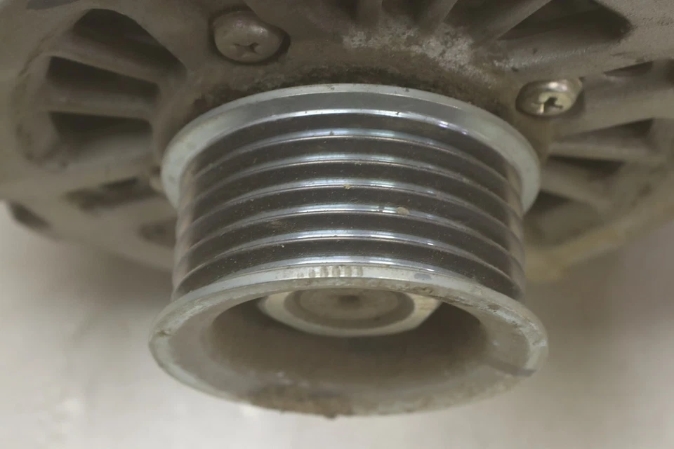 Polaris Ranger XP Crew 1000 HVAC 21 Alternator 4017099 52665 Foto 4 de 4