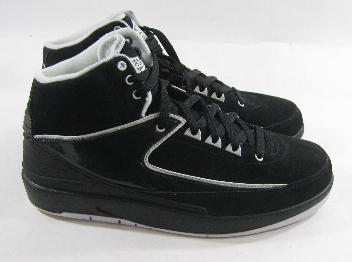 Nike Air Jordan 2 Retro Qf 395709 001 ,Year:2010 Black/White Nike Air Jordan 2 Retro Qf 395709 001 ,Year:2010 Black/White