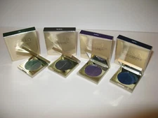 Stila Vivid and Vibrant Eye Shadow Duo. 0.09 oz. / 2.6 g. 