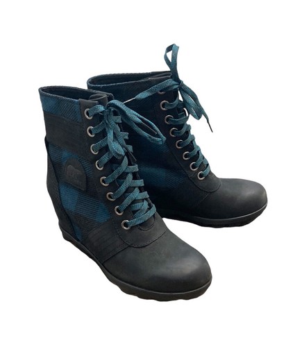Sorel Lexie Wedge Boots in Black Blue 