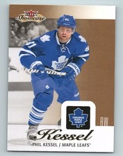 2013-14 Fleer Showcase Maple Leafs Hockey Card #91 Phil Kessel