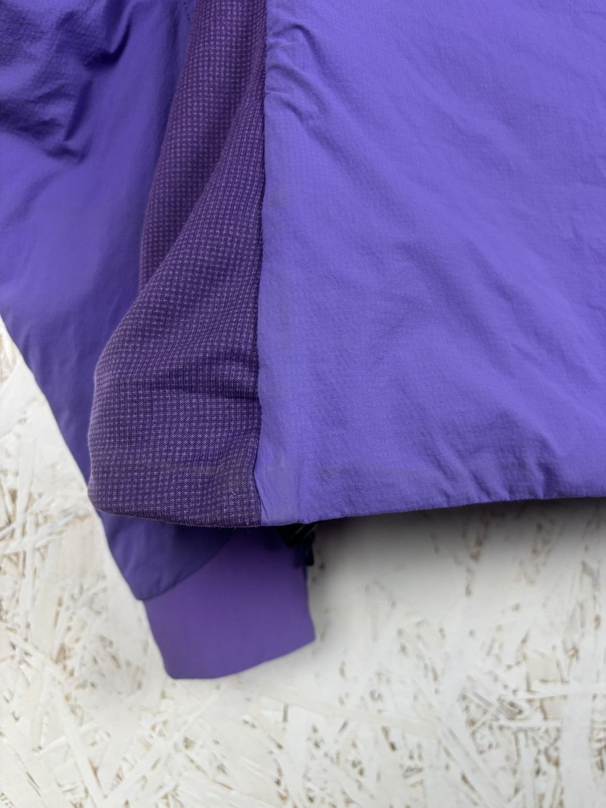 Arc’Teryx Atom Lt Hoody S13 Lightweight Jacket Size M Purple image 8