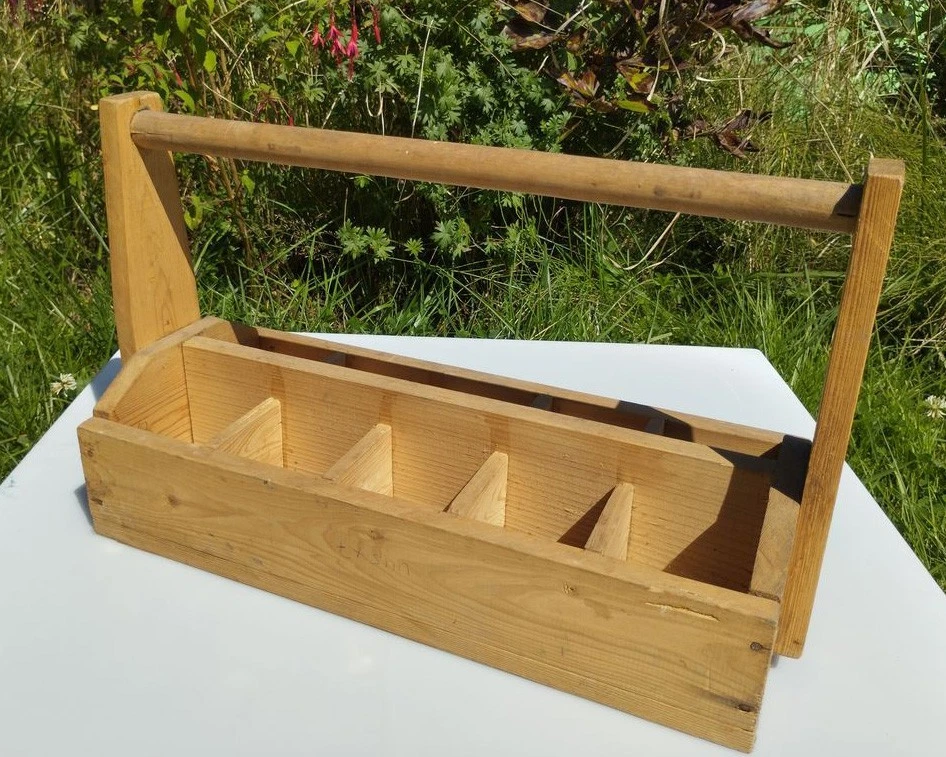 Porte bouteille en bois 10 compartiments - Photo 1/4