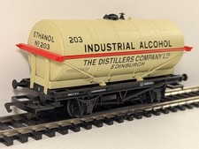Hornby R6769 20 Ton Tanker “Industrial Alcohol” No.203 