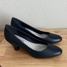 Easy Street Fabulous Womens Round Cone Heel Pumps new navy Sz 8M