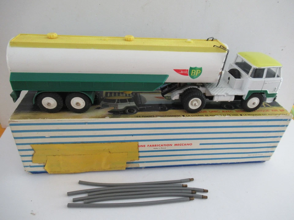 Unic Esterel citerne BP ref.887 Dinky toys France - Photo 2/4