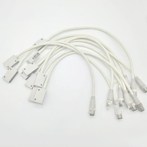 SMC New sealed D-P4DWL D-P4DWSC D-P4DWSE D-P74-85G D-P74GSC D-P79WSE switch - Bild 4 von 4