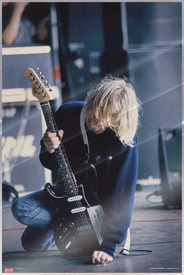 Nirvana - Music Poster (Kurt Cobain Live On Stage) (Size: 24'' x 36'') (LAMINATED)