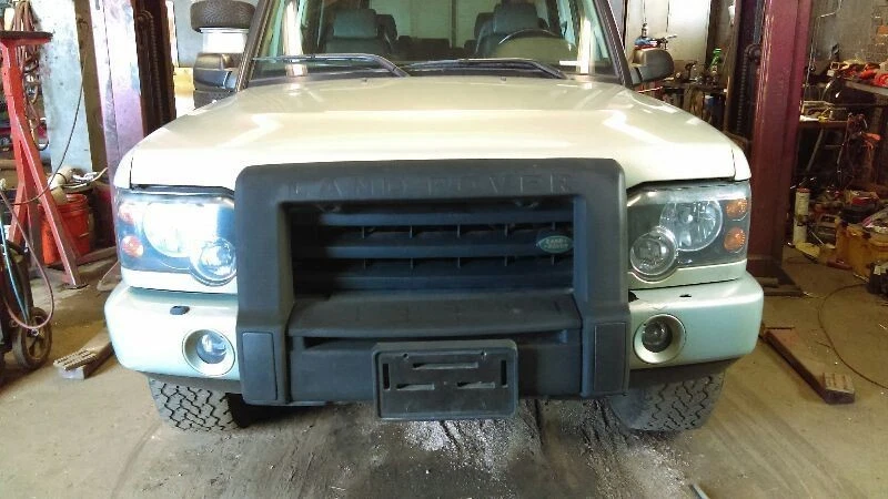 00-04 Land Rover Discovery Radiator Secondary Air Injection 4.6 Liter - Image 2 of 4