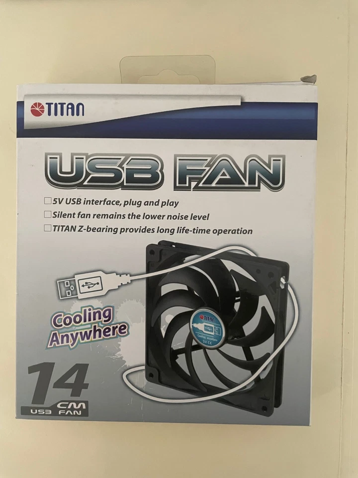 Titan 140x140x25mm USB External Cooling Fan TFD-14025L05Z - Image 4 of 4