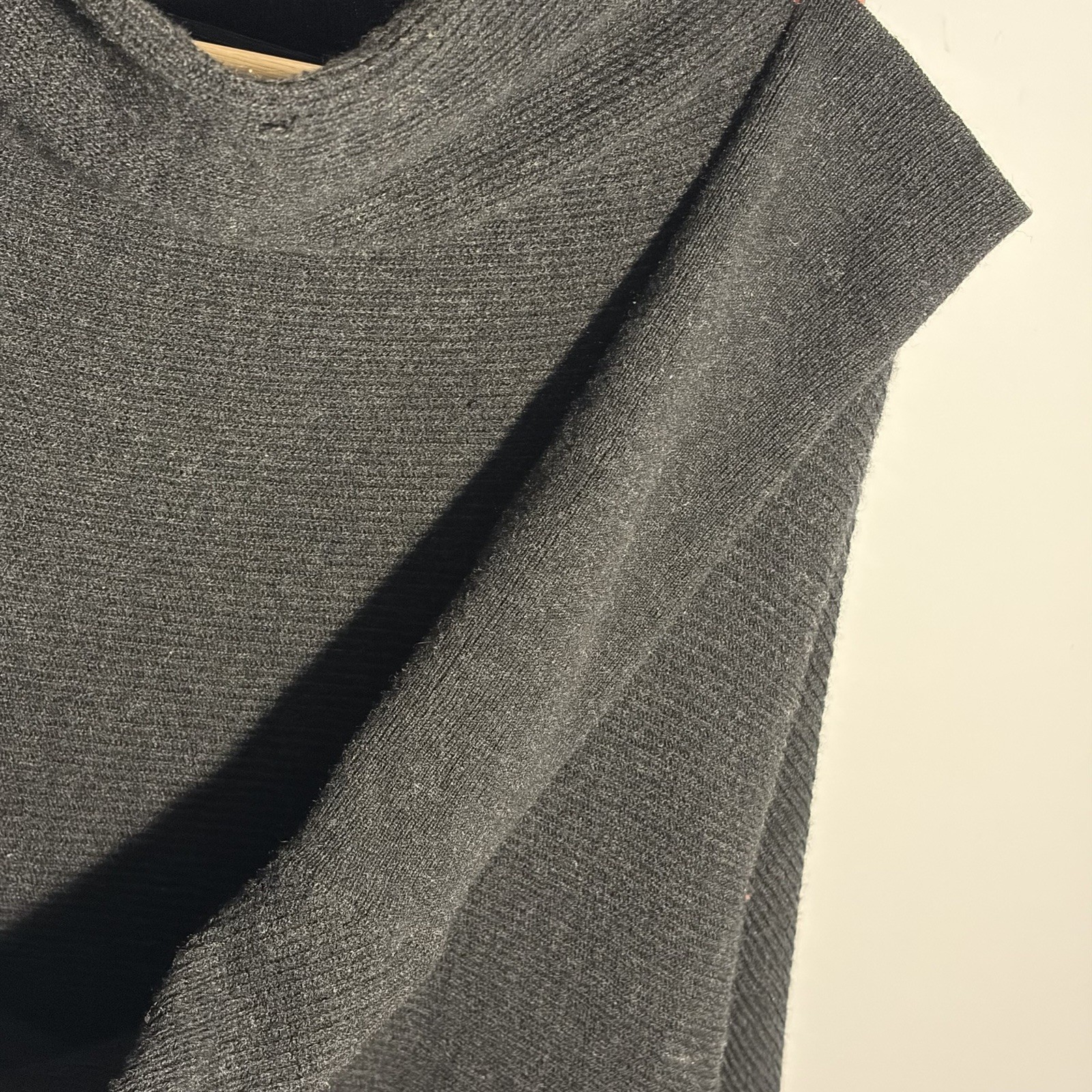 AllSaints Women's Wool And Cashmere Roll Neck Ridley Jumper, Black, Size Medium image 7