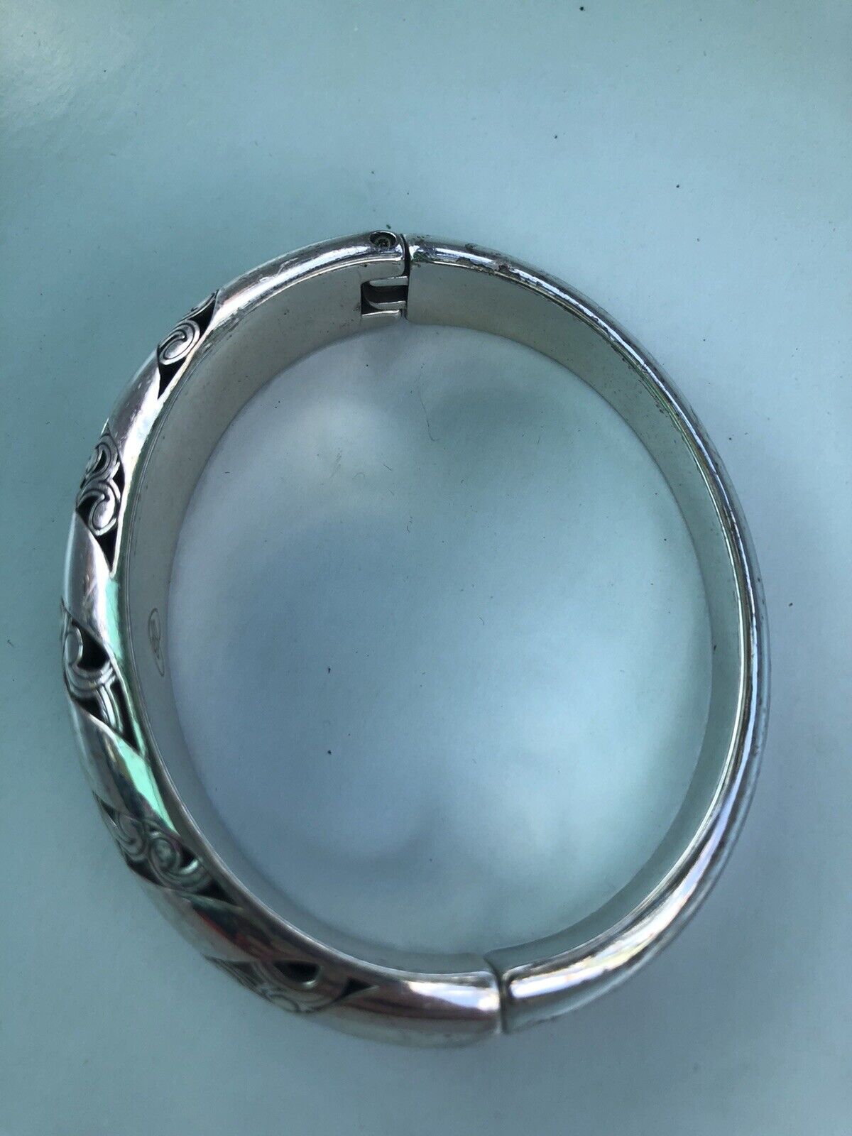 Brighton Kismet Hinged Bracelet Scroll silver pla… - image 11