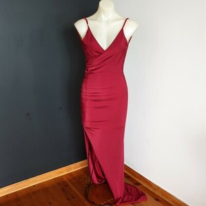 burgundy bodycon maxi dress