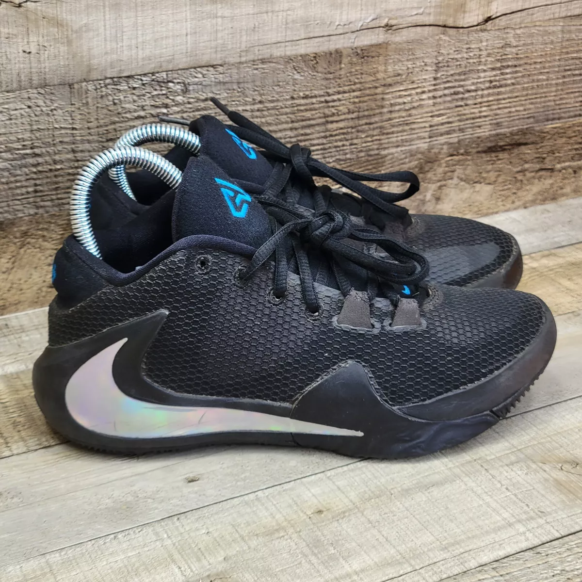 Nike Zoom Freak 1 Black Iridescent Boy Kid Youth Size 5 style BQ5422-004