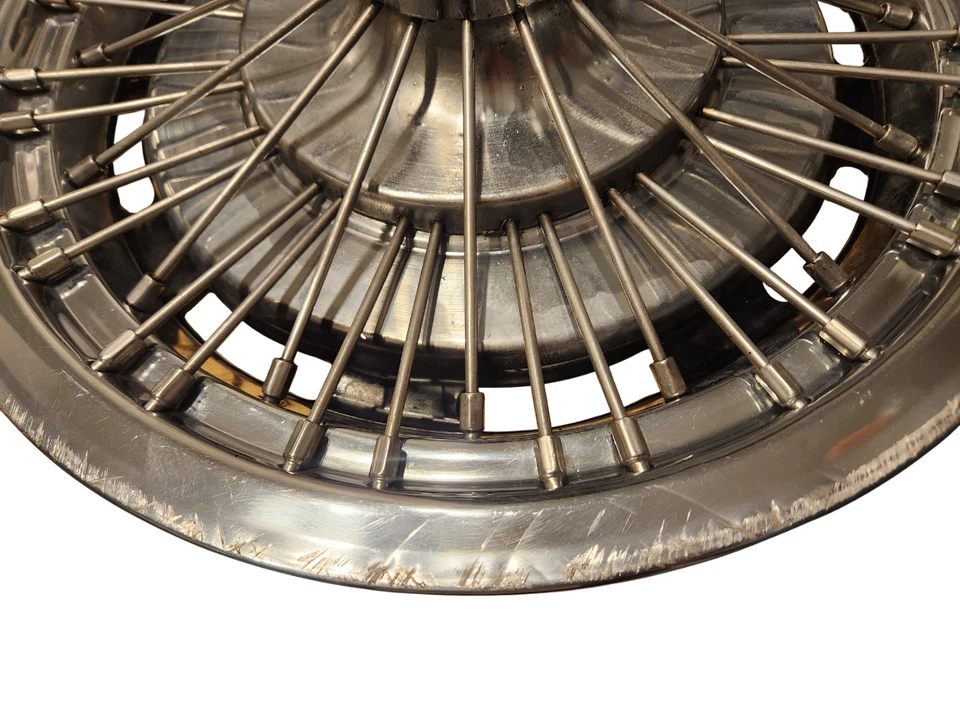 Cubierta de rueda tapacubos de alambre Chevy Monte Carlo Chevelle Ect 1973-1976 15" # 341332 Foto 3 de 4