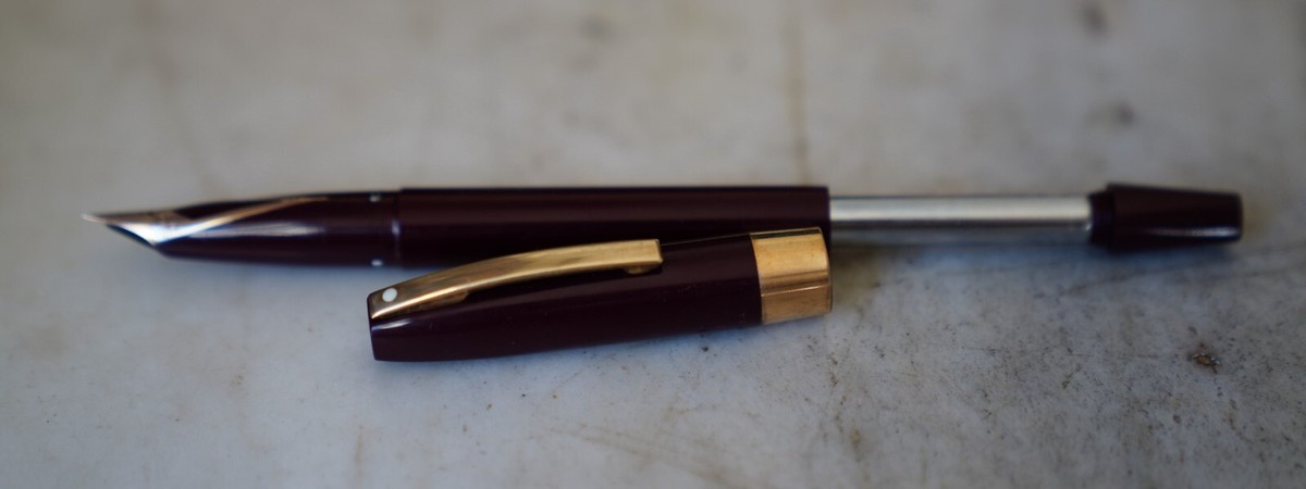 Stylo Plume Sheaffer Imperial à Pompe - Résine Bordeaux - Plume Or Massif 14 Ct - Vintage Occasion USA