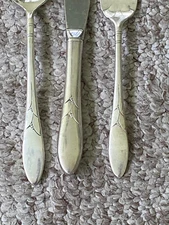 YOU PICK Oneida Lady Hamilton Community Silver Plate Place & Serving Spoon fork