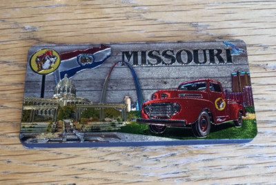 Two Sided Buc-ee's Souvenir Missouri Magnet - Metallic 1.75 x 3.5 in - Brand New
