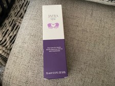 JAFRA Spa Day Care For Hands With Intellishield SPF 15. NIB