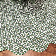 Quilted Christmas Tree Skirt - Vintage Floral Block Print Christmas Tree Skir...