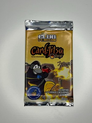 Club Penguin Card-Jitsu Fire Sealed Pack Topps 2009 Rare Discontinued