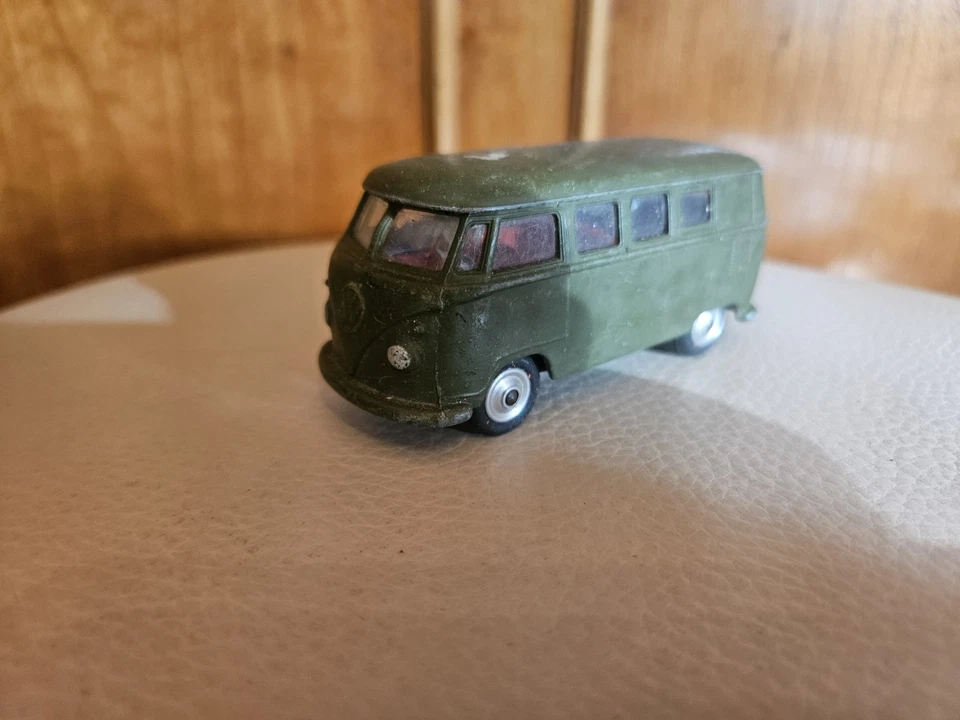 Juguetes Corgi Nº Autobús de personal del ejército de Estados Unidos 356 VW Volkswagen modelo vintage pantalla dividida Foto 2 de 4