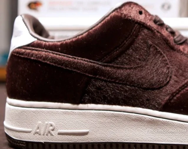 Size 10 - Nike Air Force 1 Prm Tier Zero Low Premium/ Medicom Bearbrick/ LMTD E. - Image 3 of 4