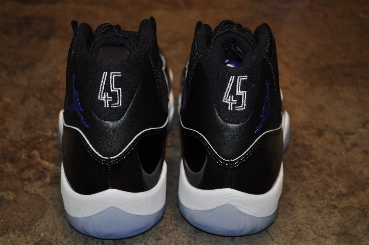Nike Air Jordan 11 Retro 