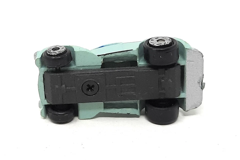 Micro Machines '41 Willys Coupe light blue LGTI plastic 32 mm - Image 3 of 3