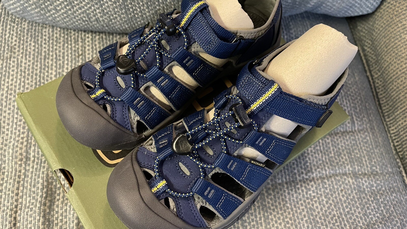 Sandali sportivi Keen Newport H2 giovani grandi scarpe da acqua blu bambino taglia 5Y