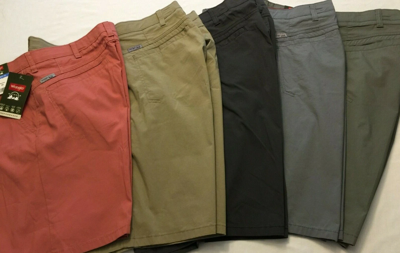 NWT Wrangler Men's Shorts Flex Waistband & Fabric 5 Pocket Straight 9" Outdoor