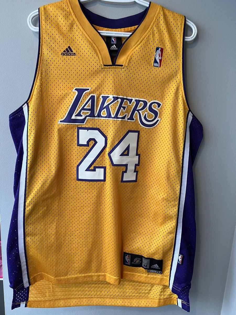 Kobe bryant top adidas swingman jersey