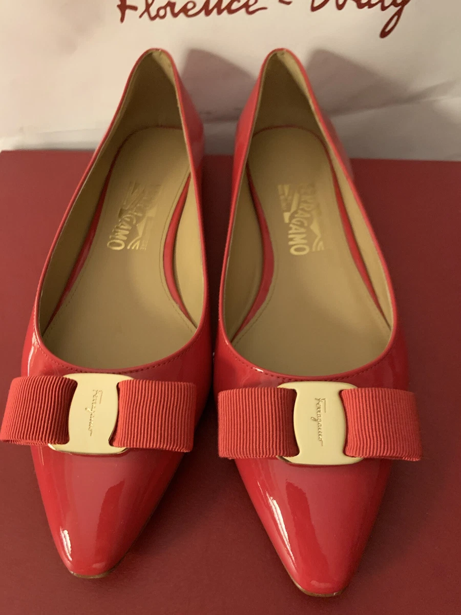 Ferragamo emy deals flats