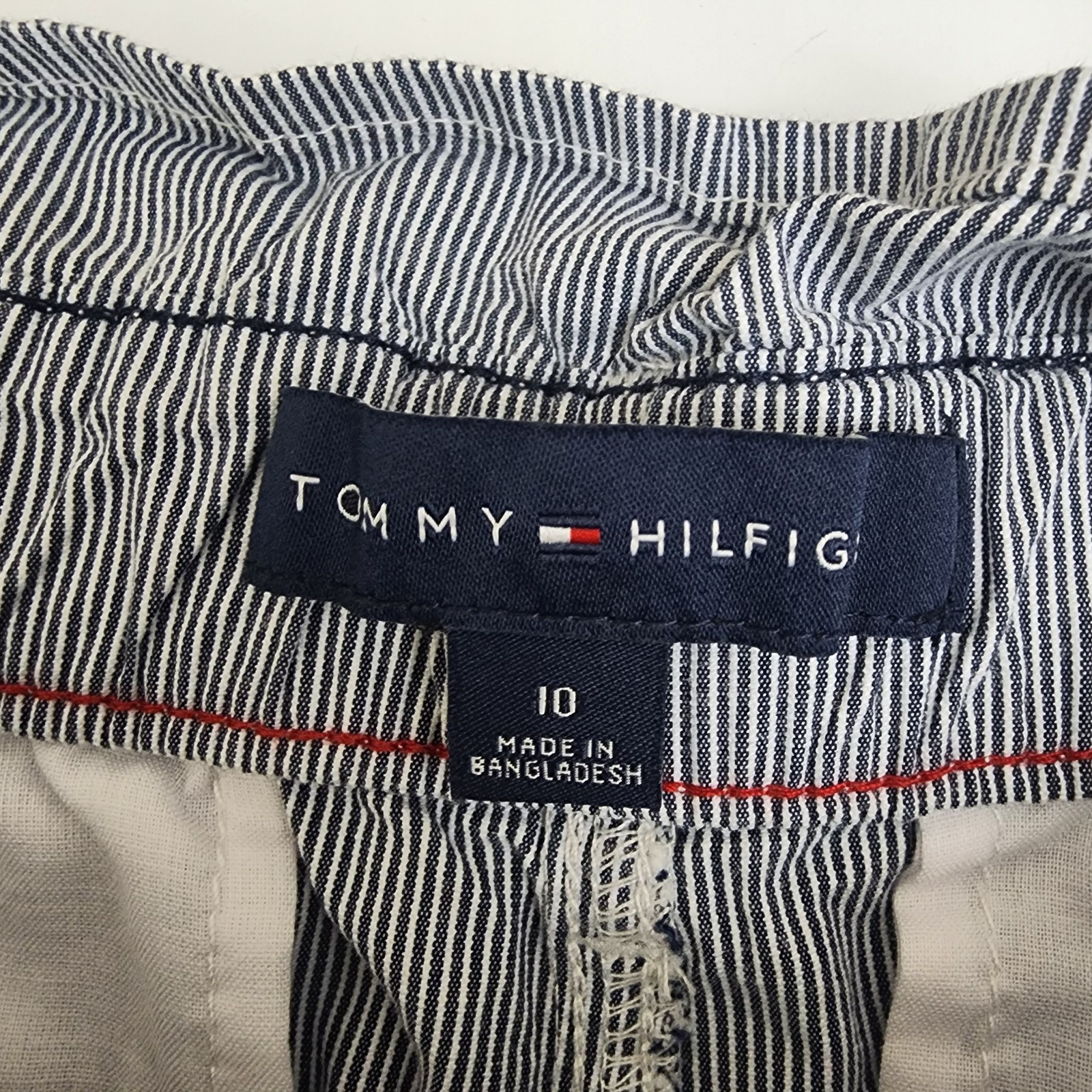 Tommy Hilfiger Sz 10 Blue And White Striped Shorts W/Belt Strechy Waist thumbnail 3