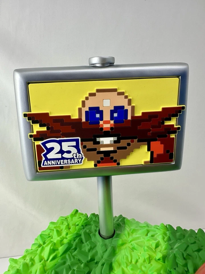 First 4 Figures Sonic the Hedgehog 25th Anniversary Statue Exclusive Edition 155 - Image 4 of 4