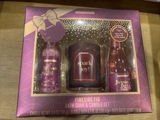 NEW Scent Theory Fireside Fig 3-Piece Bath Soak  Candle Gift Set Holiday