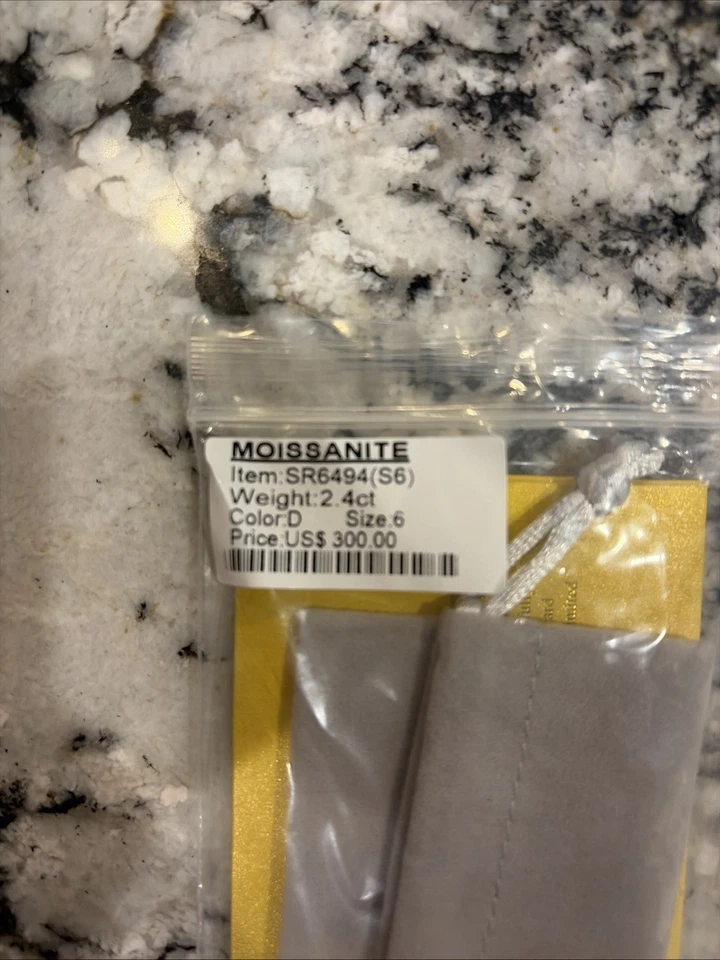 Anillo Moissanita Talla 6 Chapado en Oro Rosa 925 Foto 4 de 4