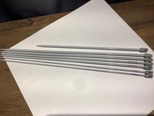 Susan Bates Vintage Knitting Needles Sizes 3- 3 1/4mm 7-4 1/4mm 9-5 1/4mm 8-5mm