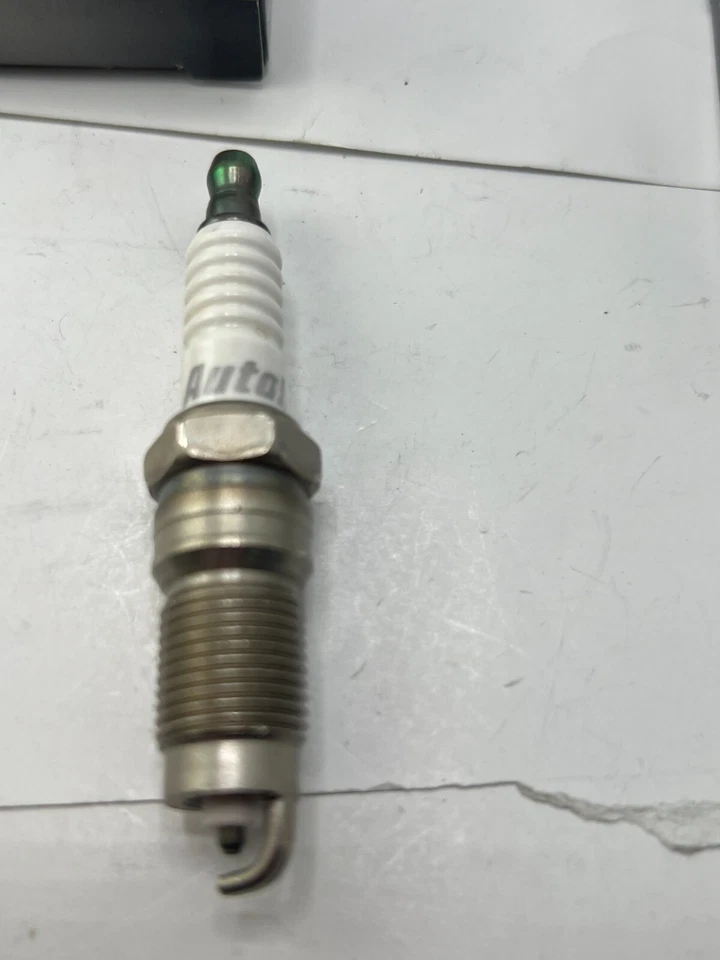 (CANTIDAD 8) Bujía Autolite Doble Platino APP5144 o Ford F-150 2007-2008 Foto 4 de 4