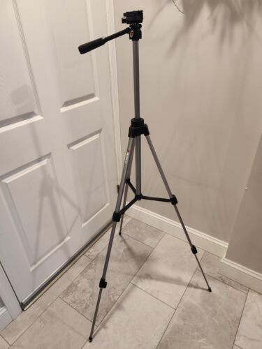 Ambico V-0555 Tripod For Camera or Lightweight Camcorder  Ultra Light Weight 54" - Picture 1 of 3