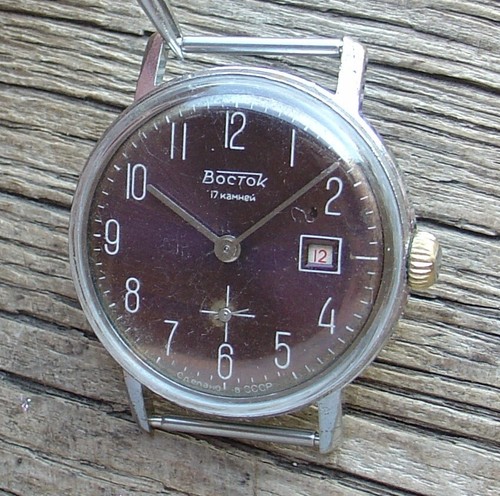 VINTAGE BIG SOVIET VOSTOK 2605 watch Calendar SERVICED - Picture 6 of 17