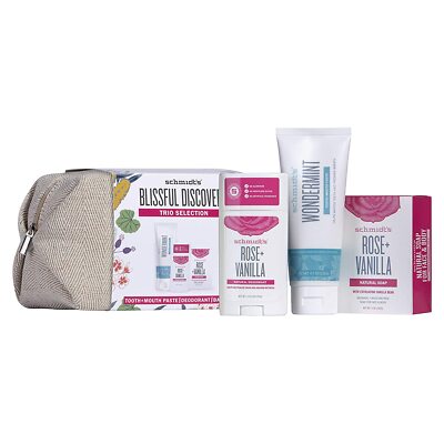 Schmidt´s Geschenkset Rose Kulturtasche mit Seifenstück Zahnpasta und Deodorant