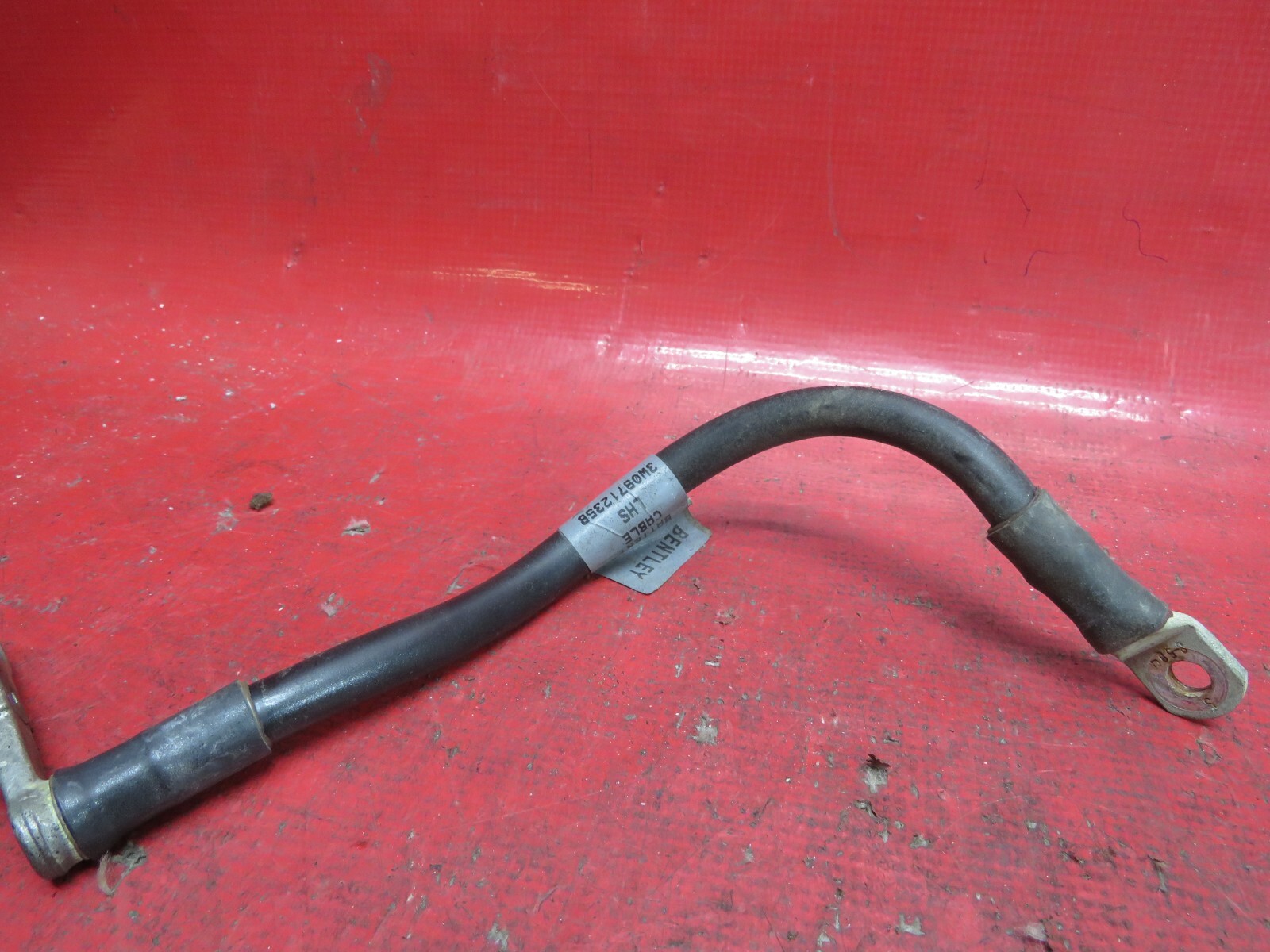 Bentley Flying Spur 2006 Battery cable