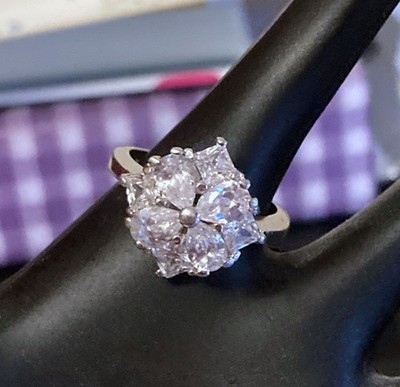 BELLA LUCE  2CTS FLOWER / BUTTEFLY MOTIF MIXED SHAPES SZ 7  SS CZ  RING